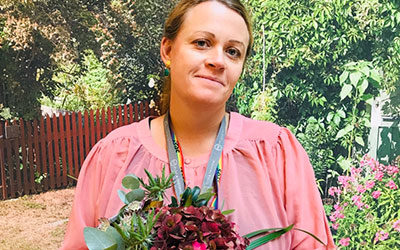 Tack Linda. Välkommen Sofie.